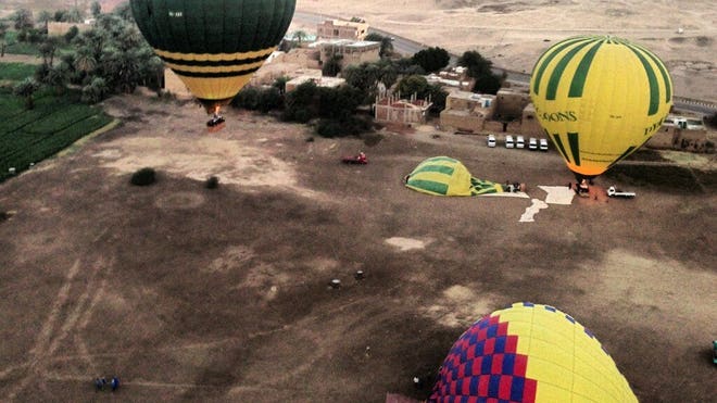hot air balloon1.jpg
